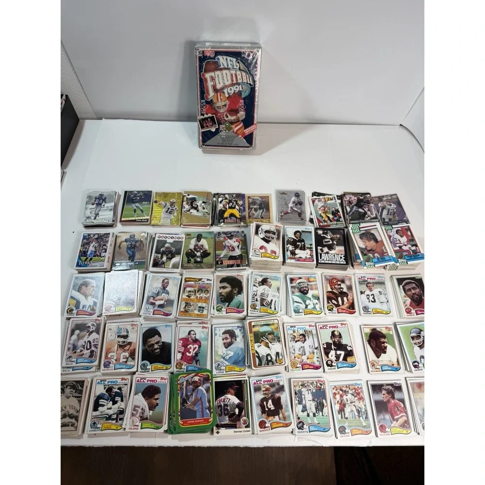 NFL & MLB Trading Cards Lot 80s–2000s (1149 Cards) + Sealed Box